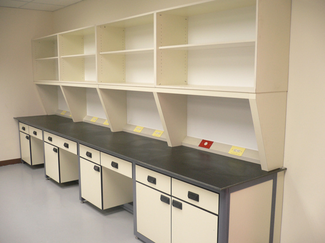 實驗邊桌附資料櫃