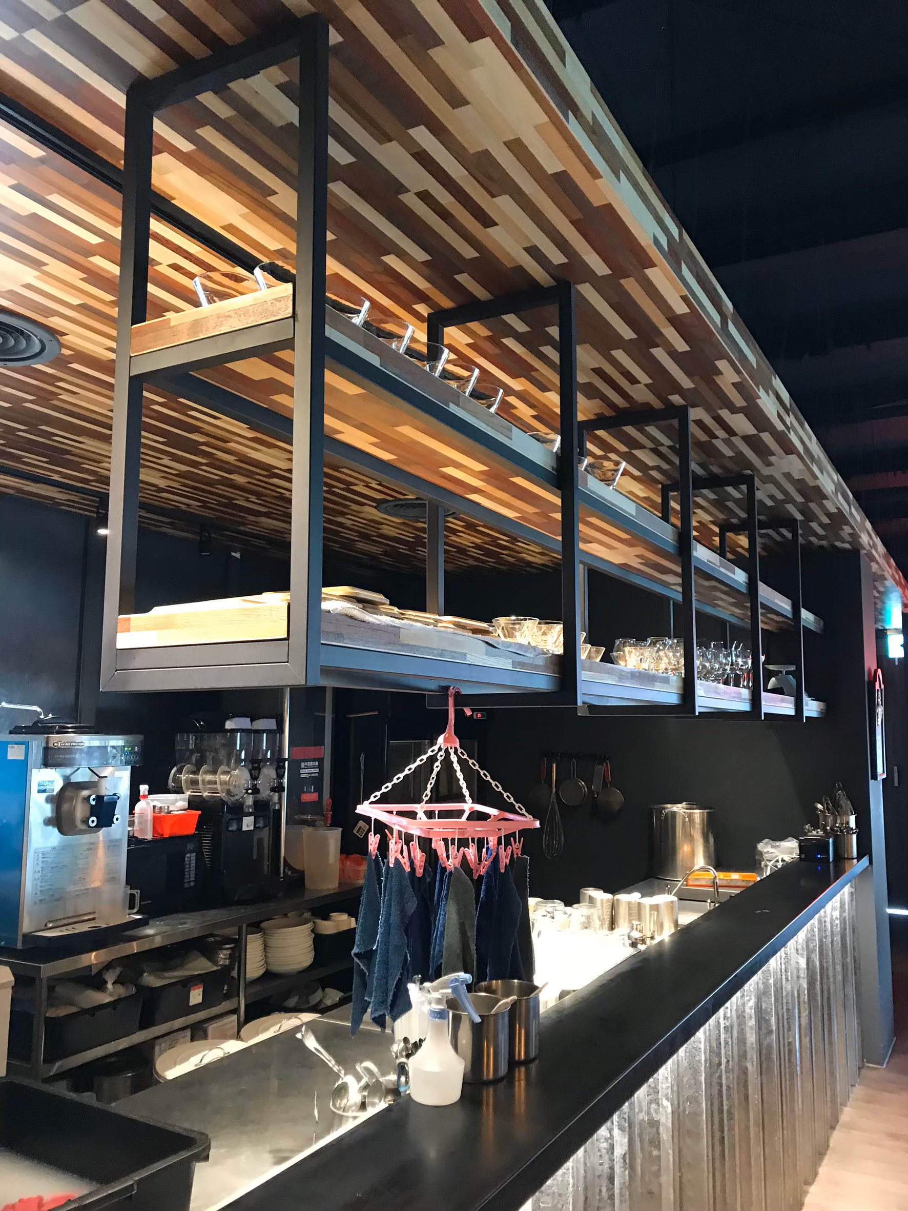 不銹鋼烤漆置物架☑上辰不銹鋼有限公司☑