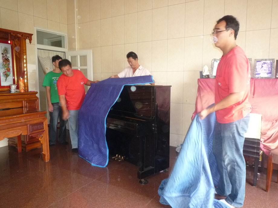 鋼琴搬運