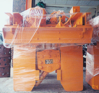 30噸雙主機(雙背式)鏈條吊車