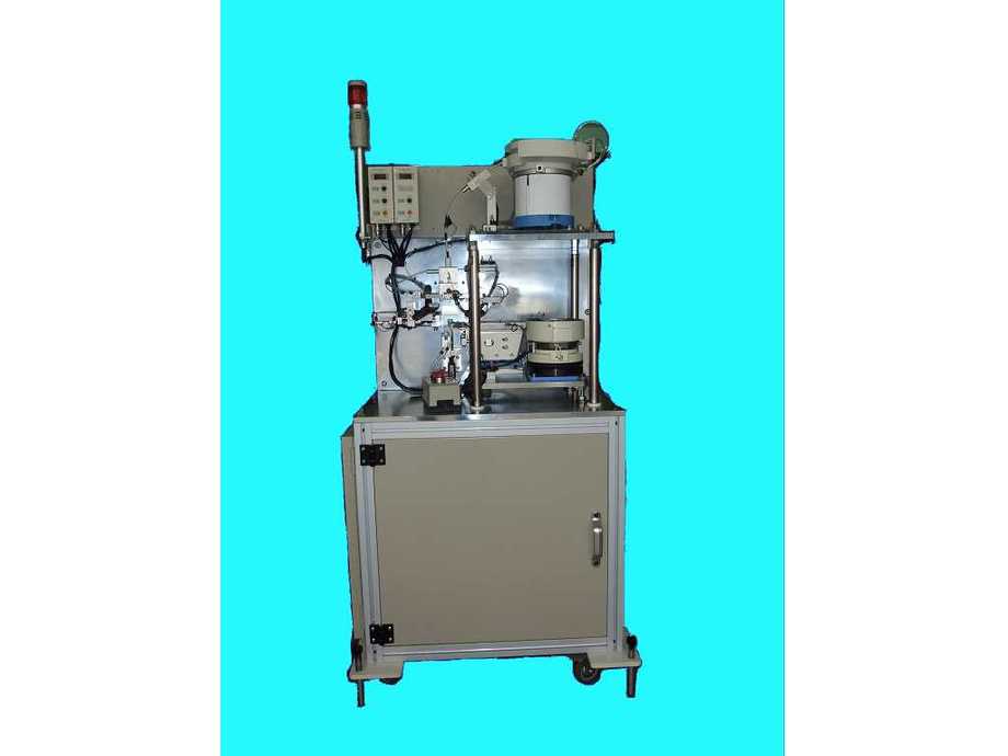 TUB塑膠套管組立機(001)