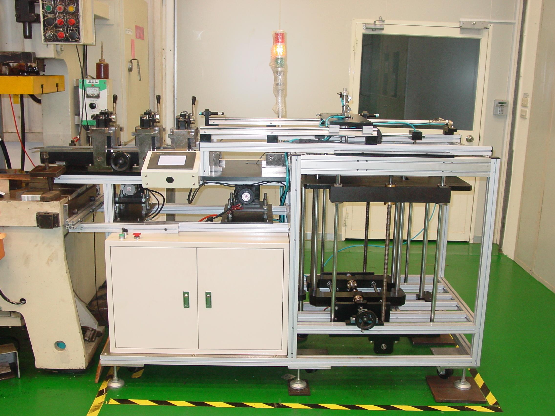 沖床自動送料機