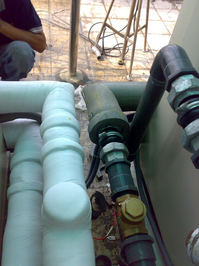 冷氣式冰水機安裝