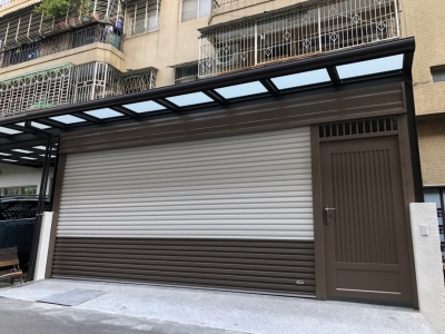 永泰不銹鋼企業社-台中不銹鋼門窗|台中採光罩|台中防盜門窗|台中鐵件加工-電動捲門