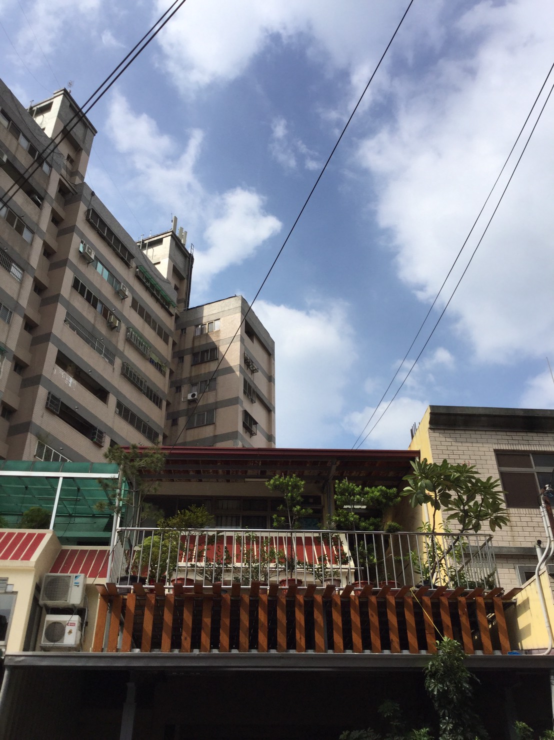 鐵屋、空中花園