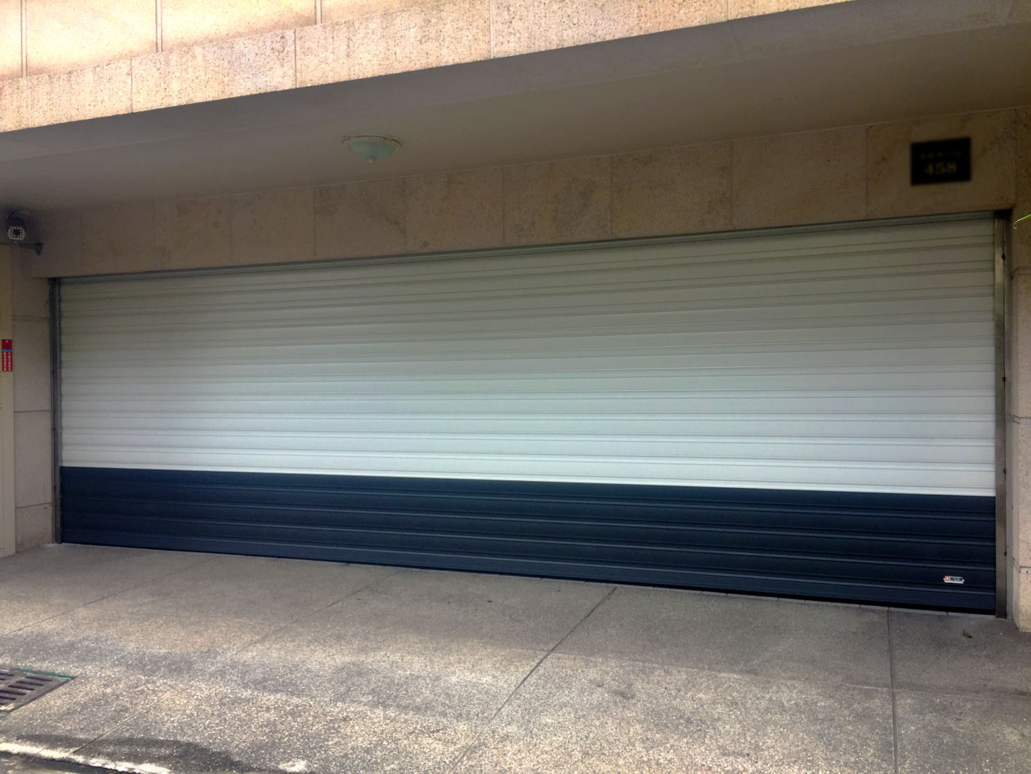 鐵捲門、大小門