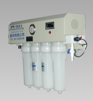 經濟型掛壁型超純水系統