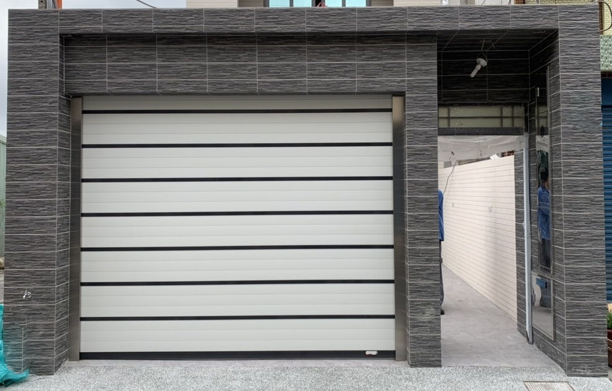 鋁合金T2電動捲門