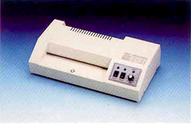 HR-230DS型護貝機