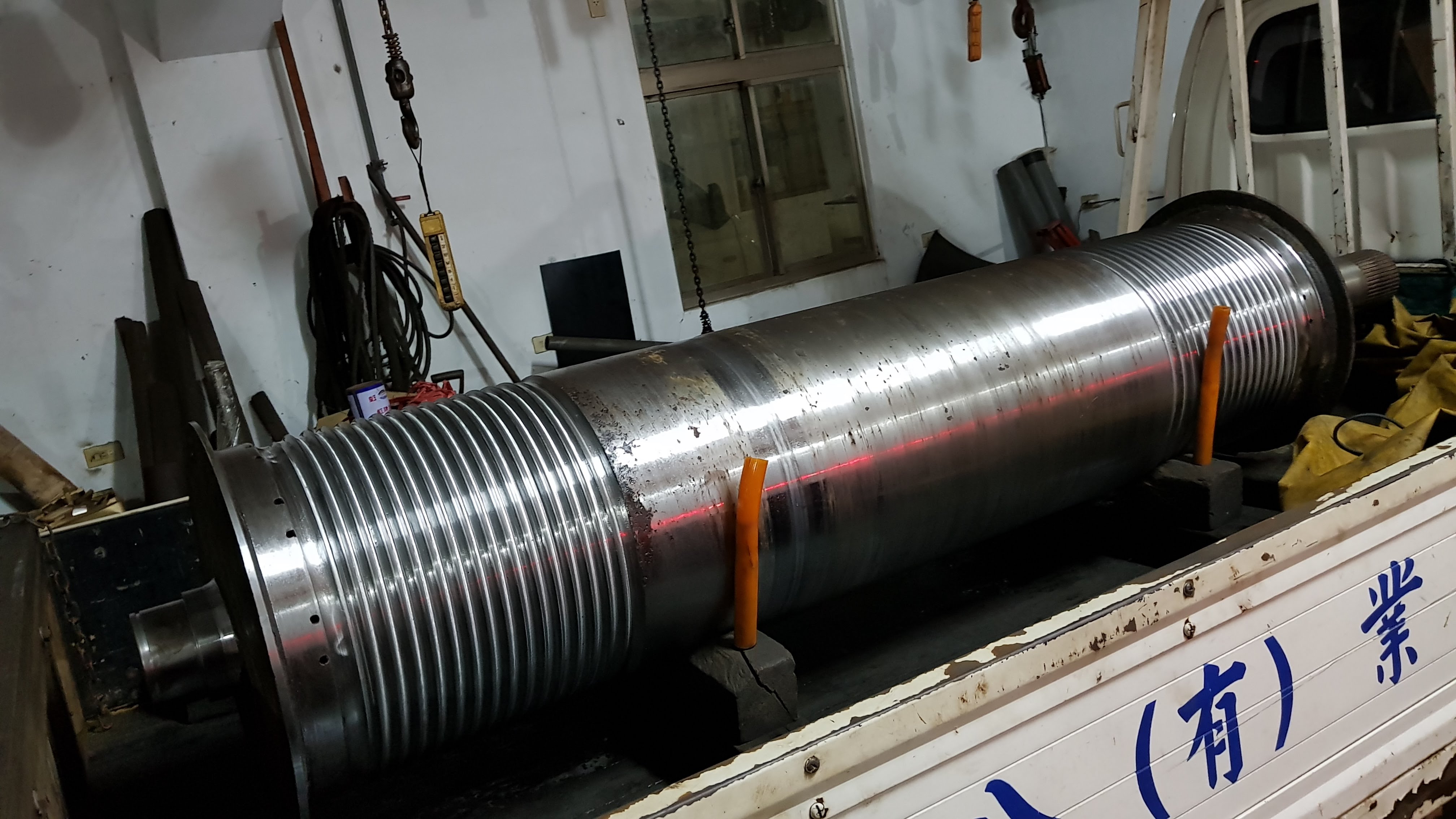 吊車吊軸軸心維修