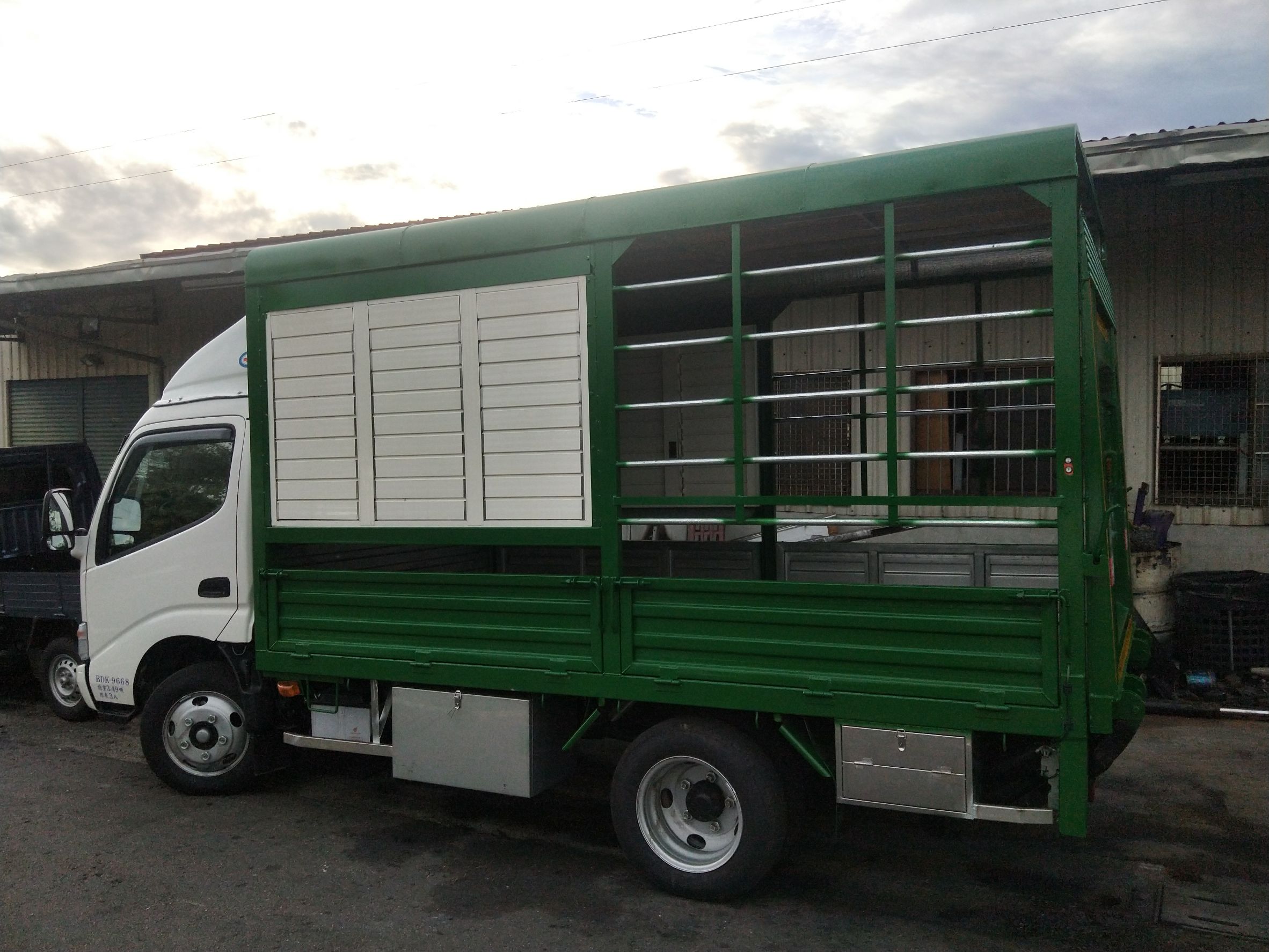 嘉義客製化車斗訂做改裝