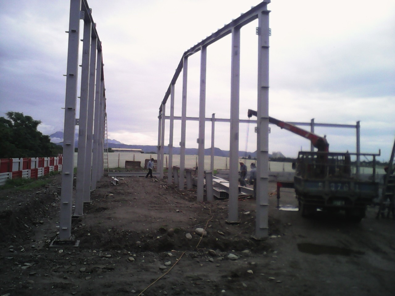 高雄鋼構吊裝施工