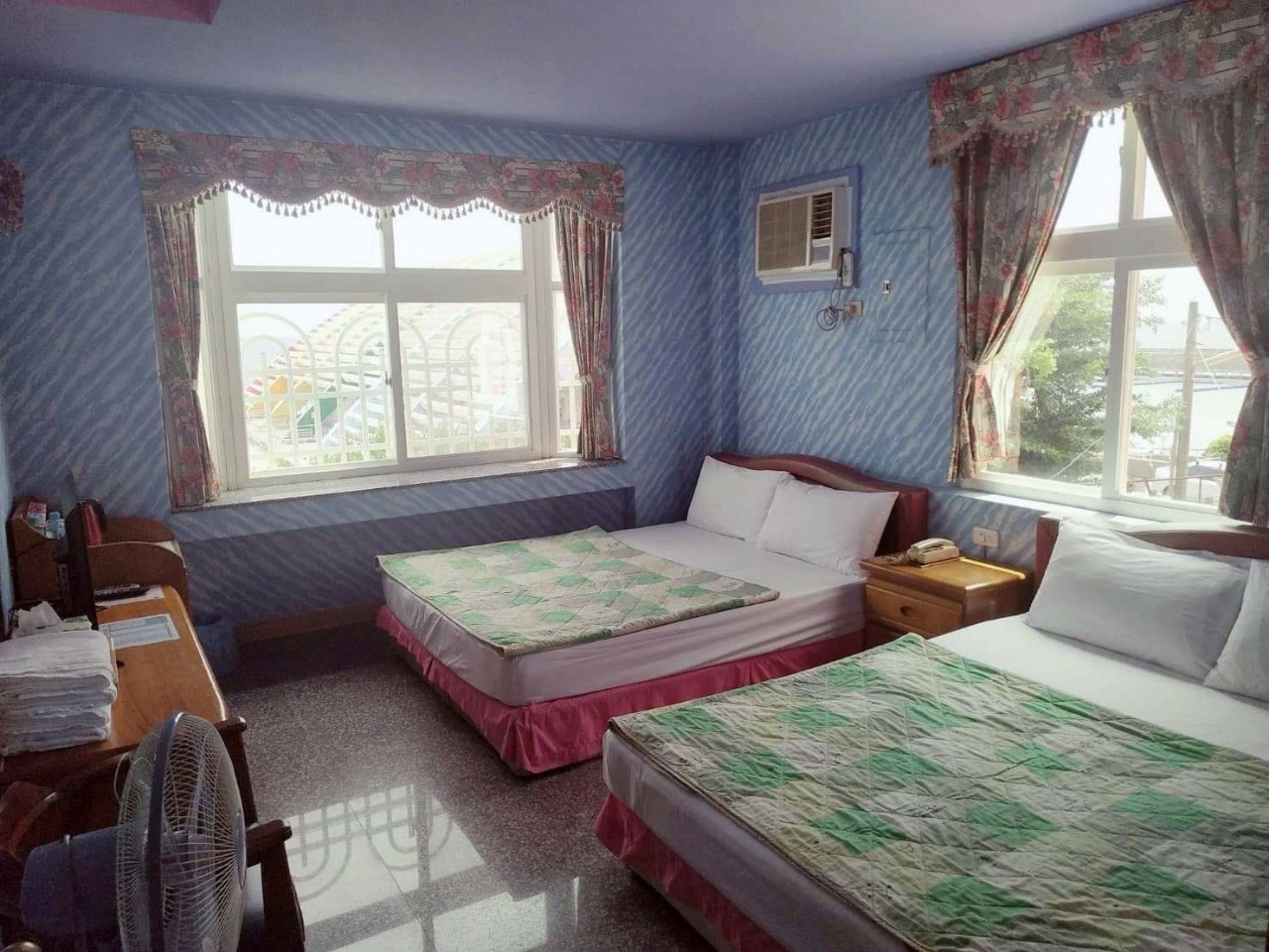 小琉球賢濱特色民宿-海景四人房