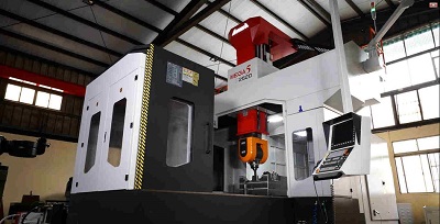 CNC五軸加工機-2