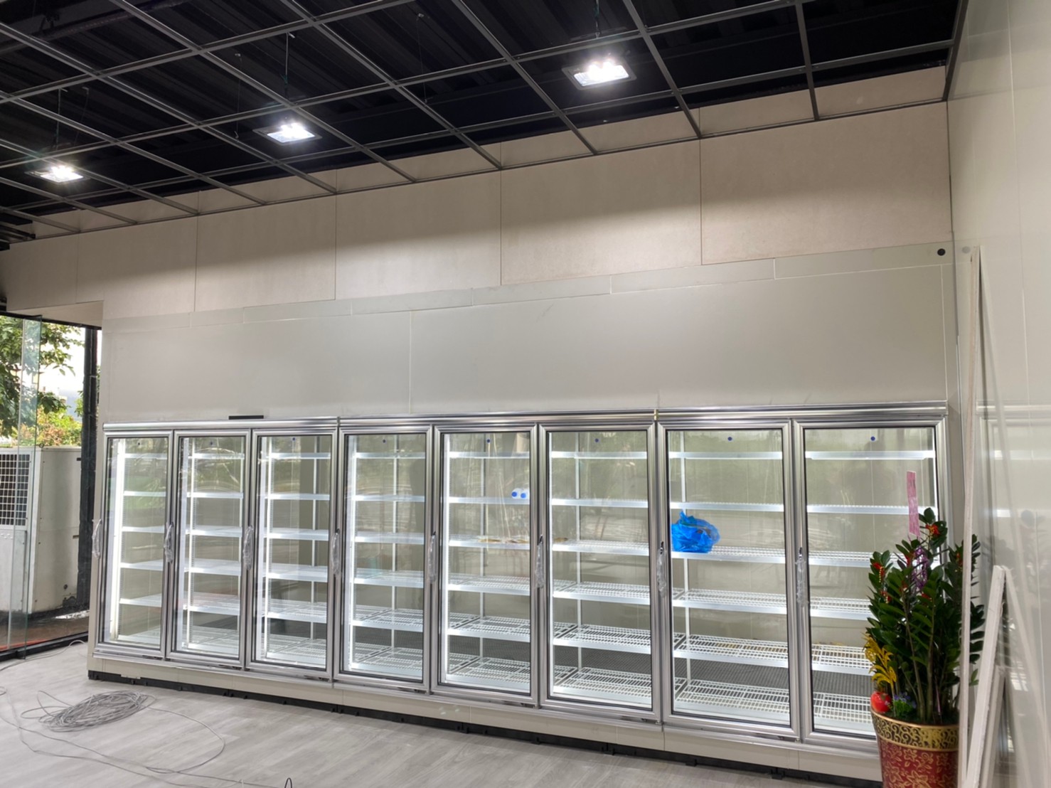 海鮮市場展示冰箱