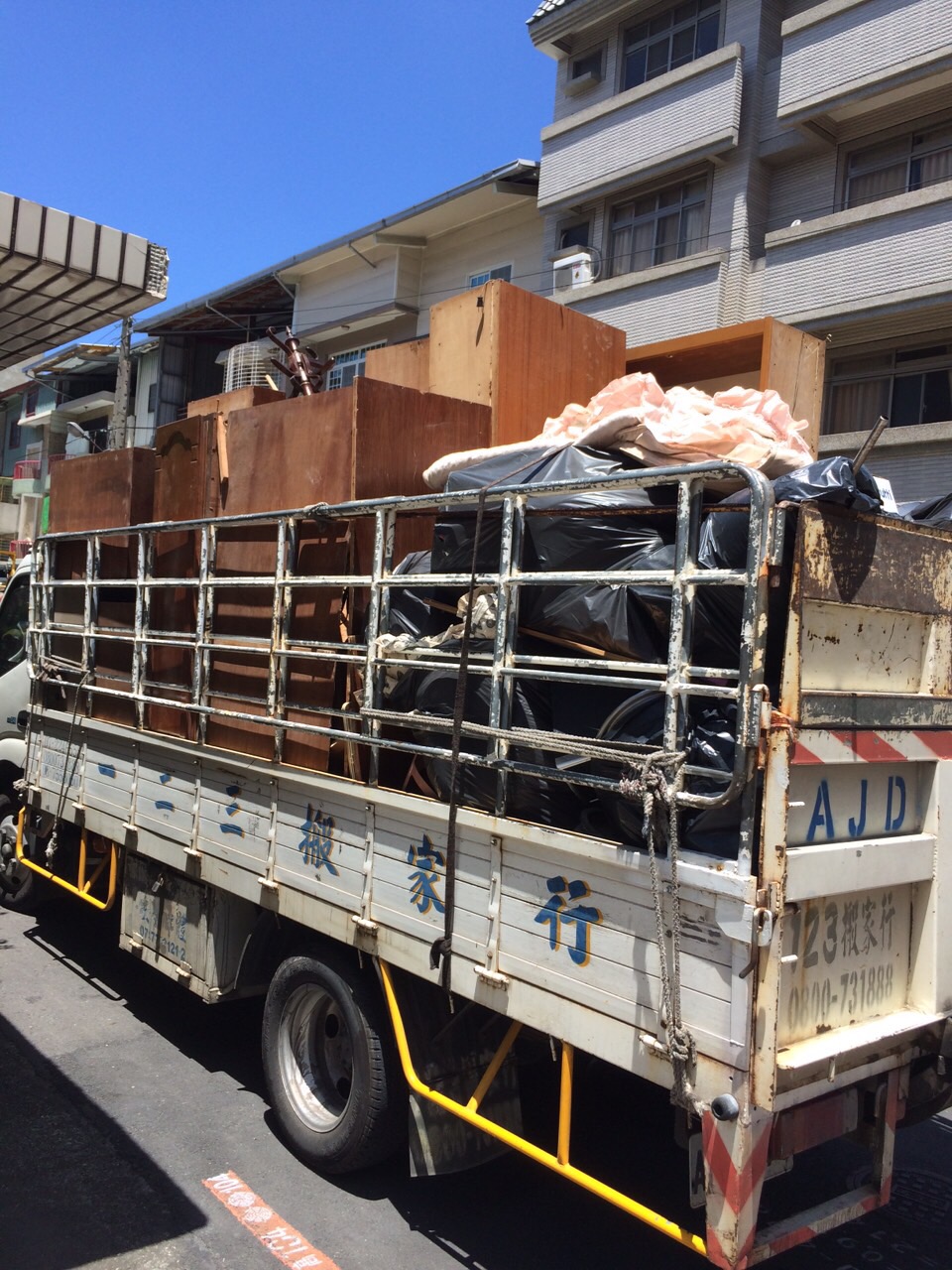 高雄家具運送-廢棄家具回收