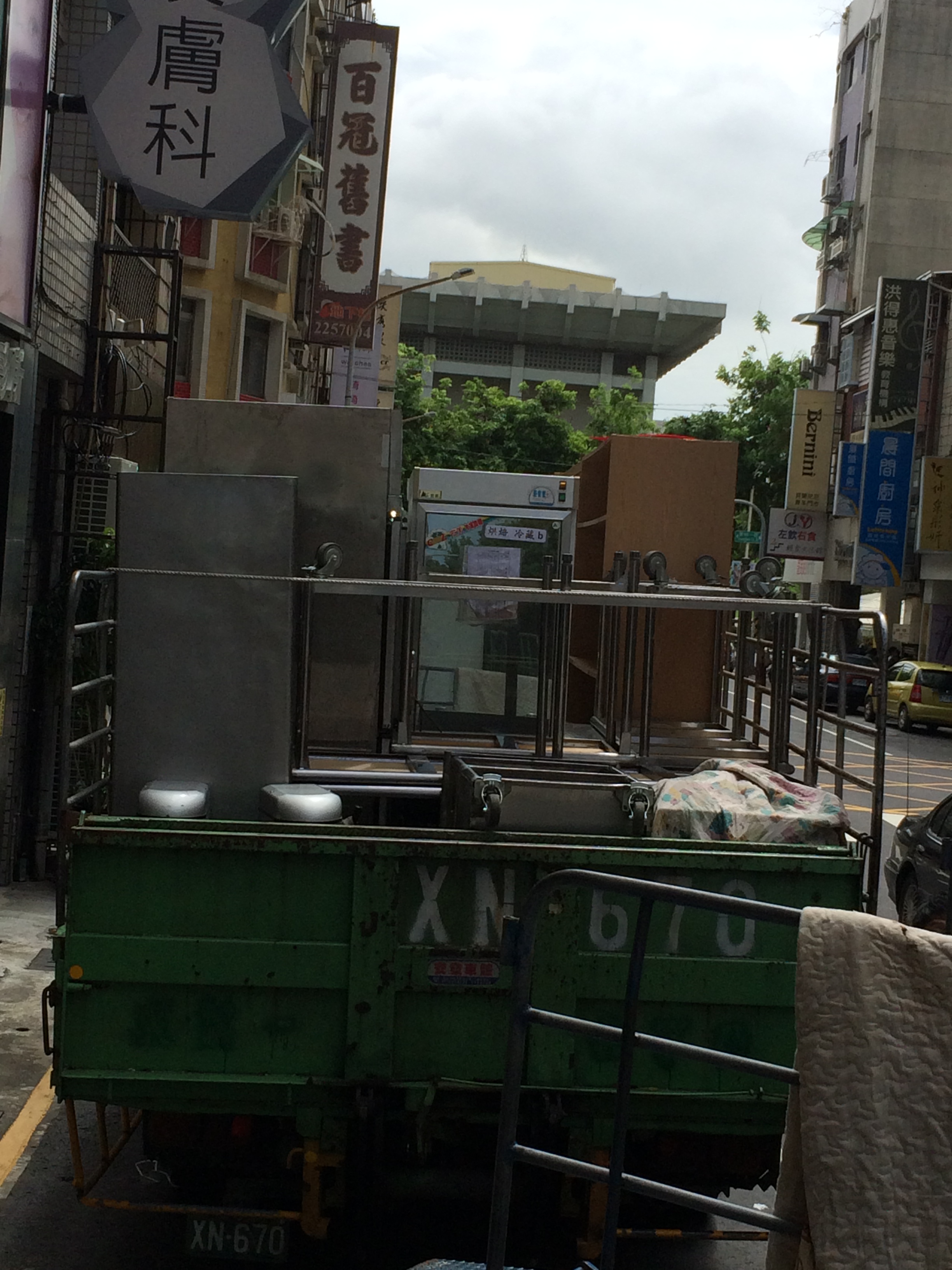 廚房設備搬遷-大型廚房設備儀器