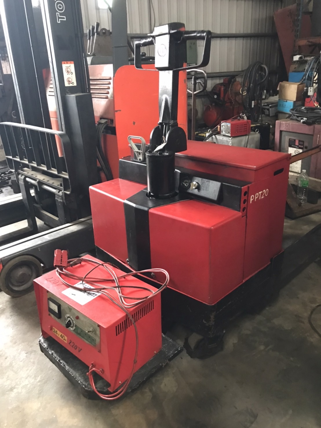 恆智2噸自走電動拖板車