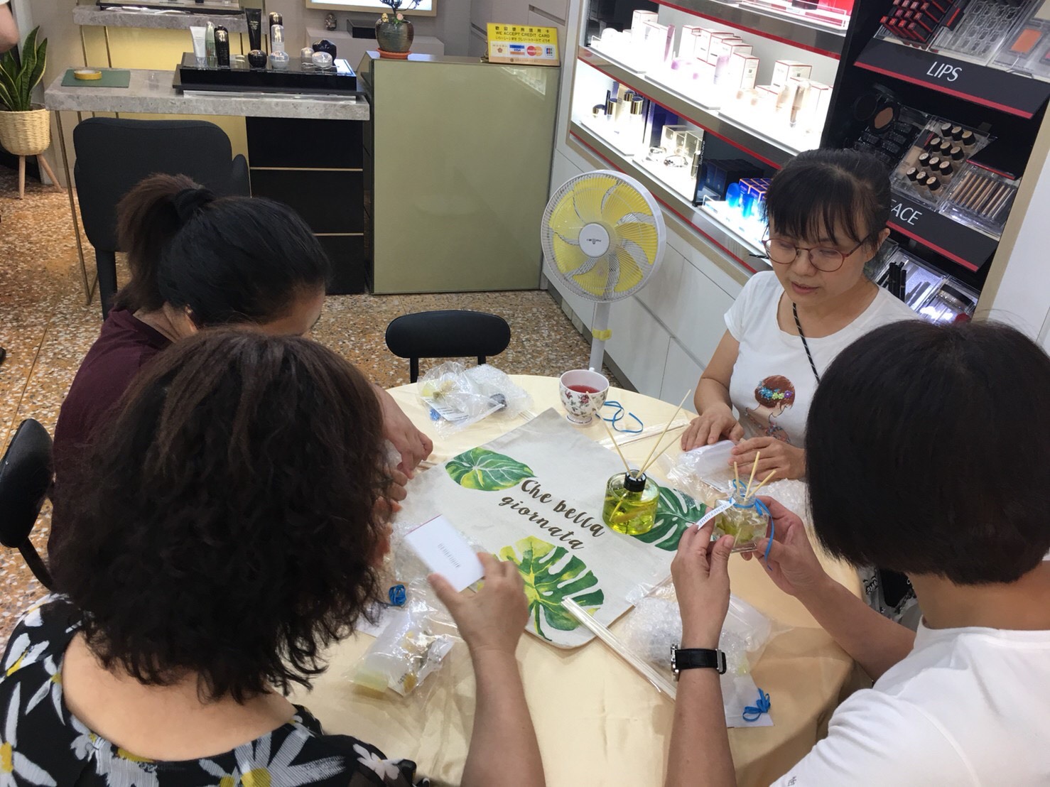 純美提供美麗與歡樂的活動