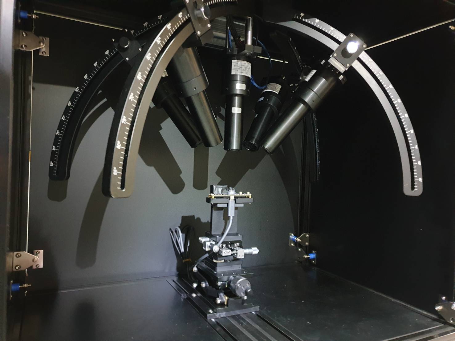 客製化光學燈箱