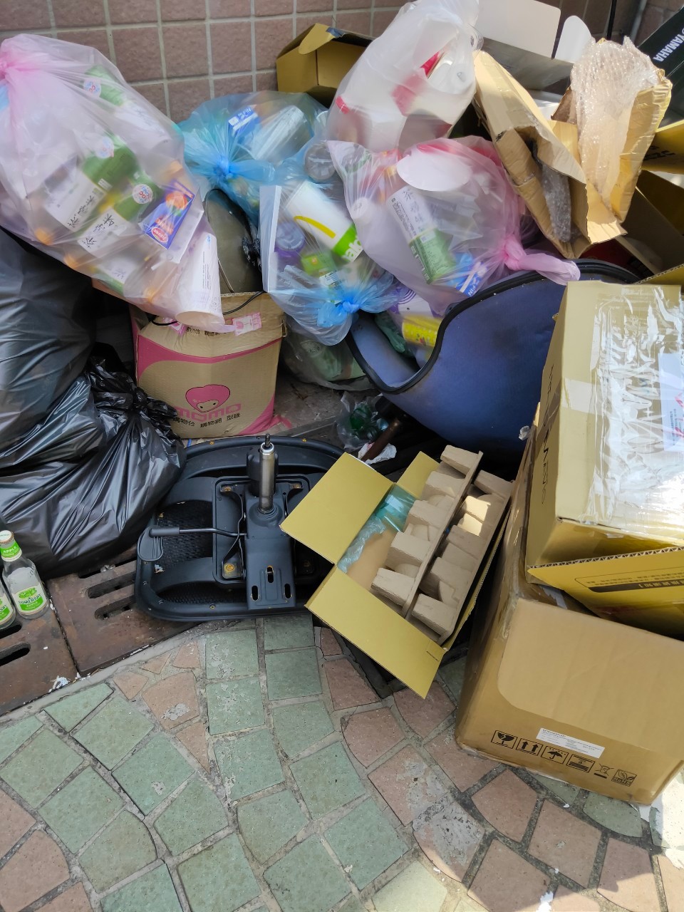 工廠垃圾清理清運服務3