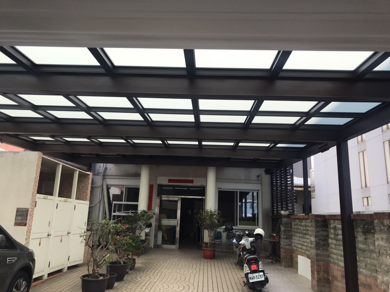 南屯不鏽鋼採光罩