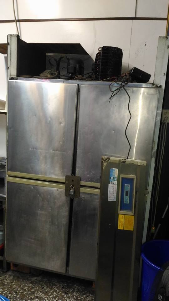 冷凍櫃保養,散熱片清洗