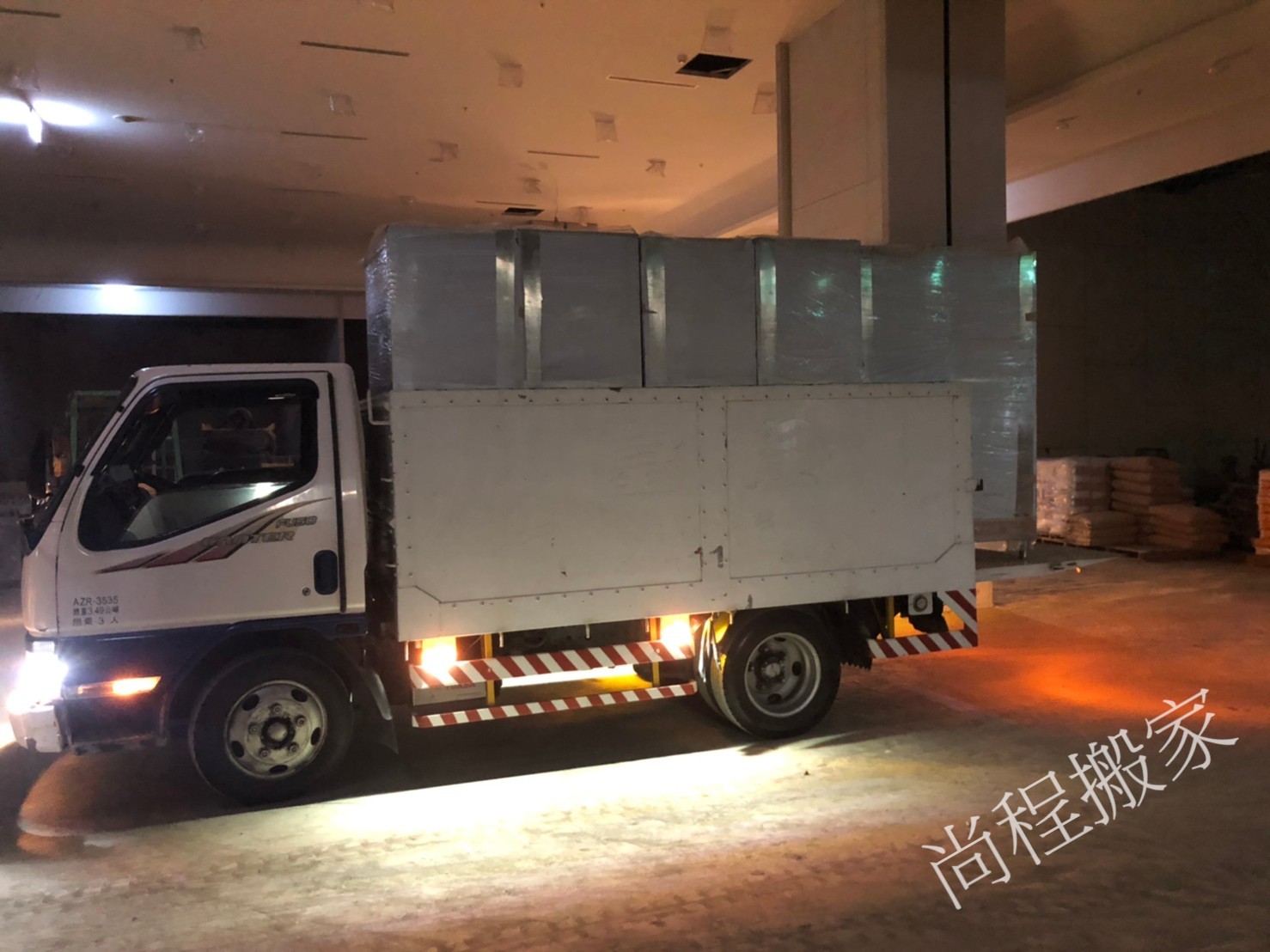 百貨公司設備搬運