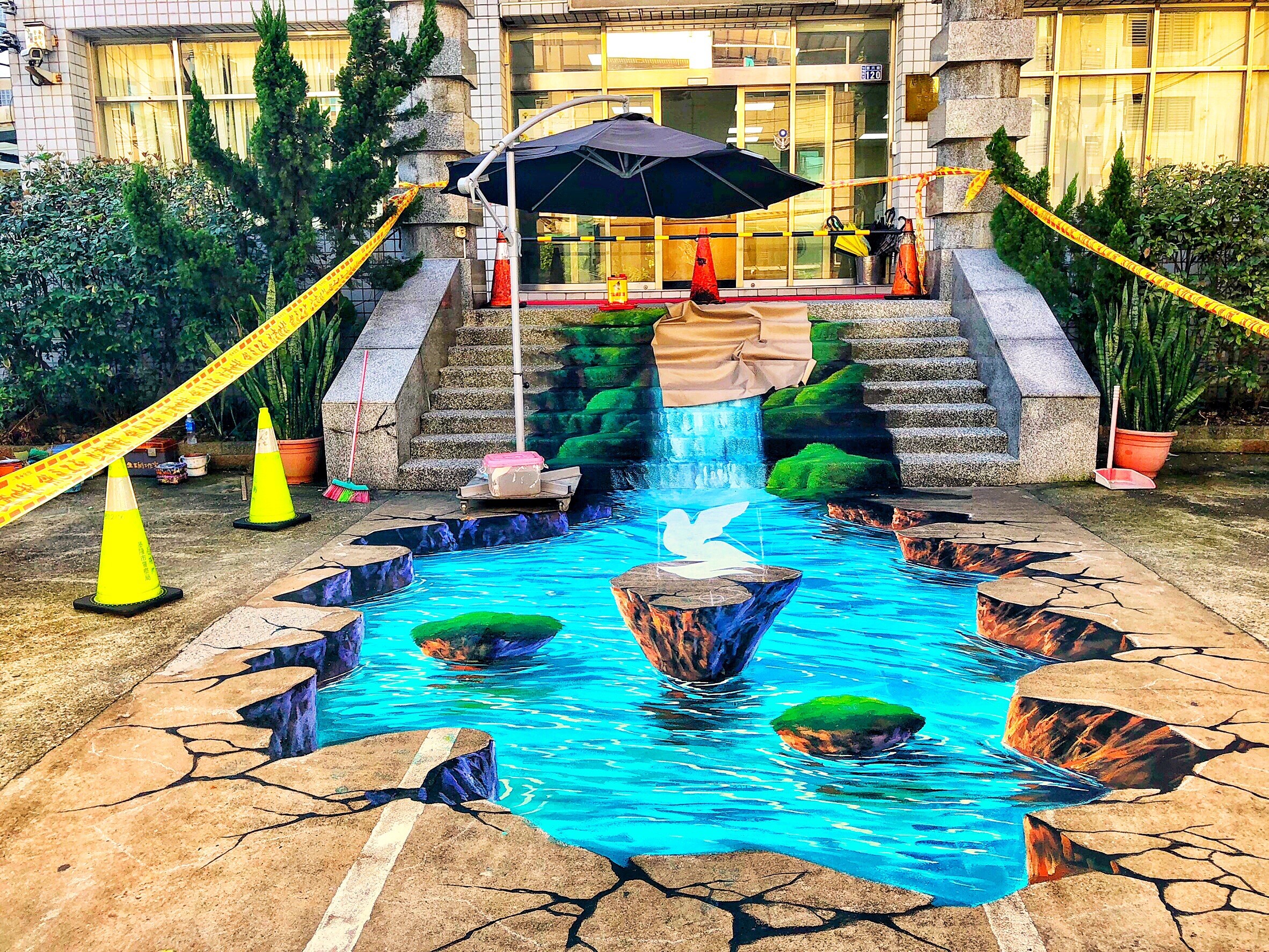 基隆百福派出所階梯3D瀑布彩繪