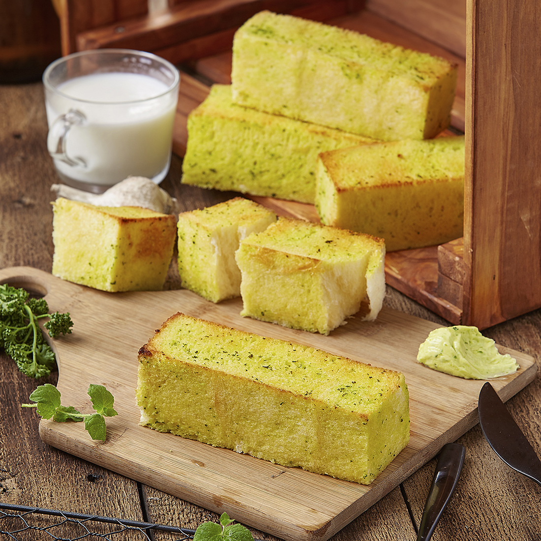 24週年慶-蒜味吐司-夠味輕食首選