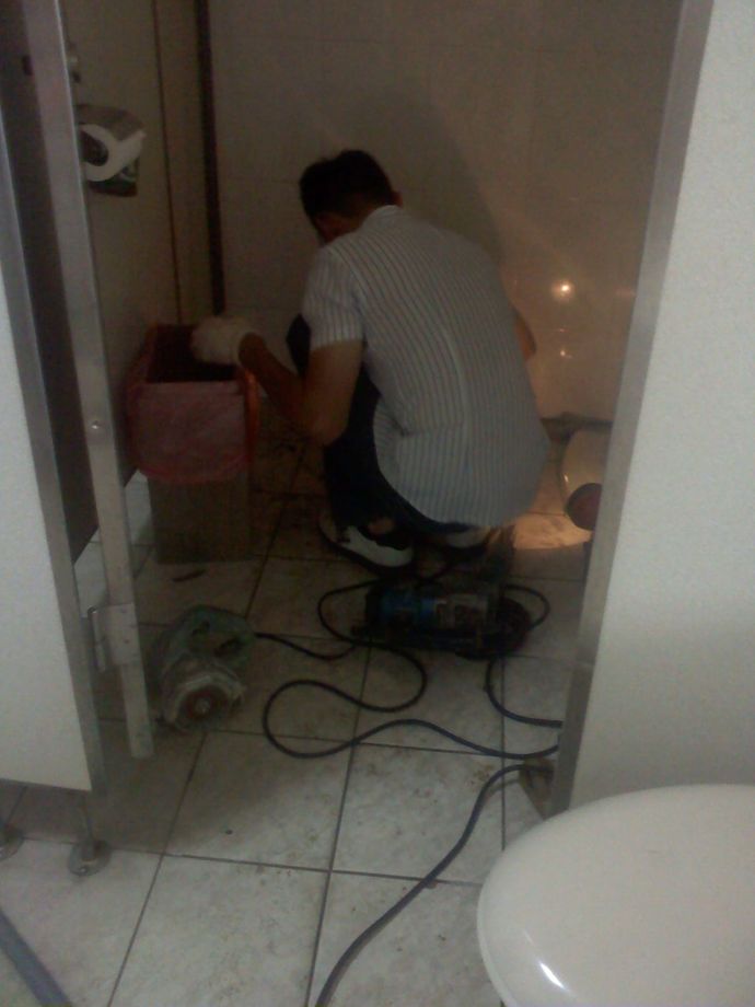 佑升衛生工程行-抽水肥