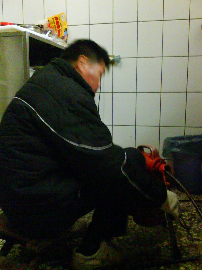 佑升衛生工程行-抽化糞池