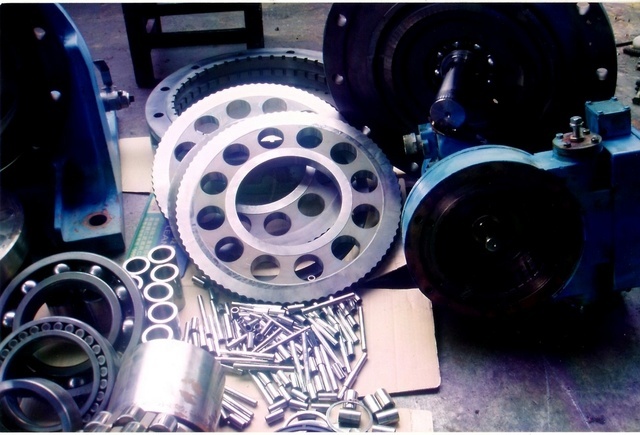 二段式附扭力限制器減速機