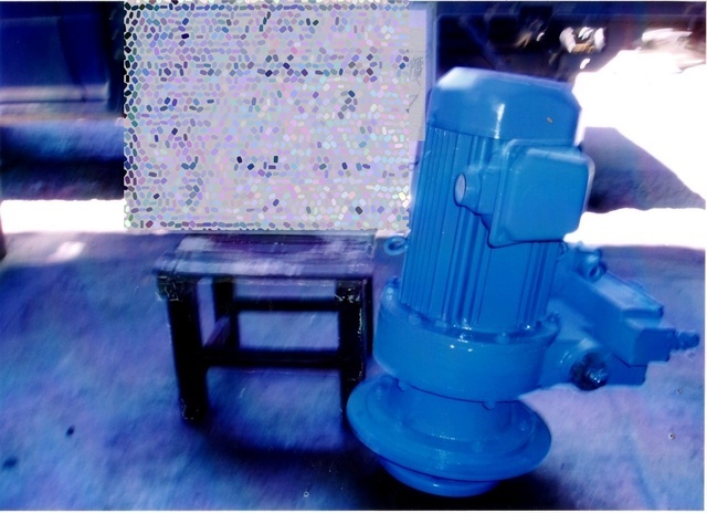 附扭力限制器減速機