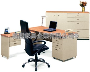 木紋面板活動櫃