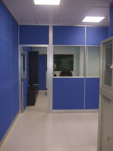 辦公室高隔間