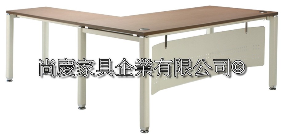 希拉蕊主管桌組