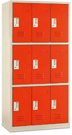 鋼製九人內務櫃
