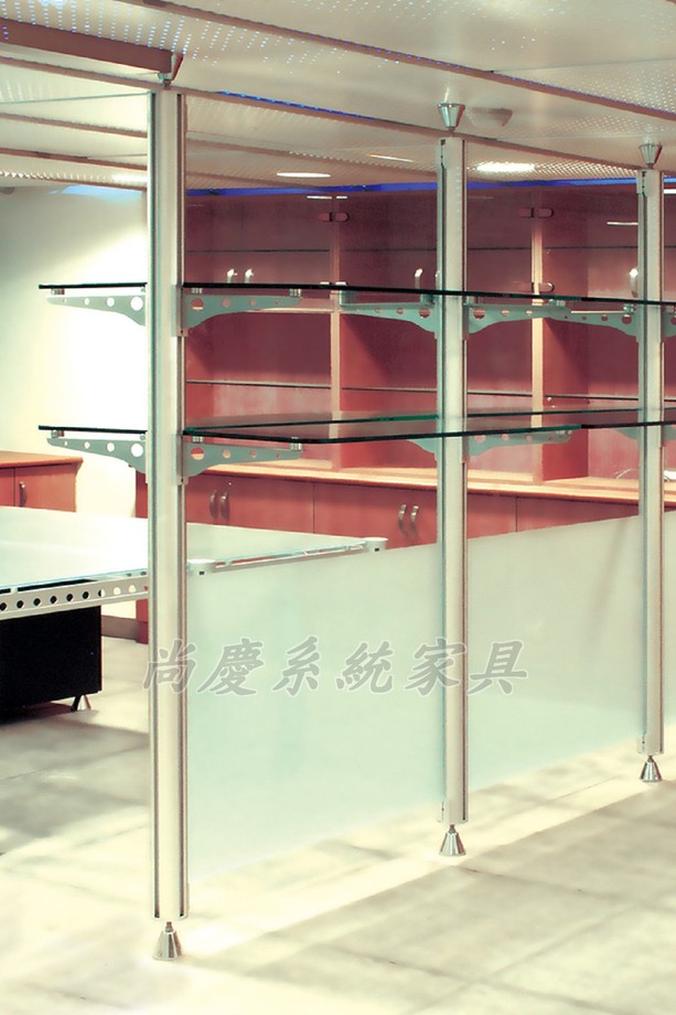 圓柱系列高隔間