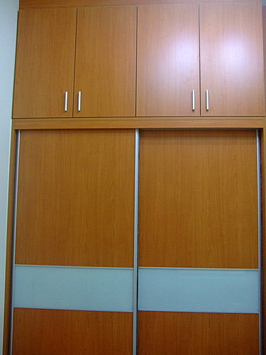 主臥系統推拉衣櫃