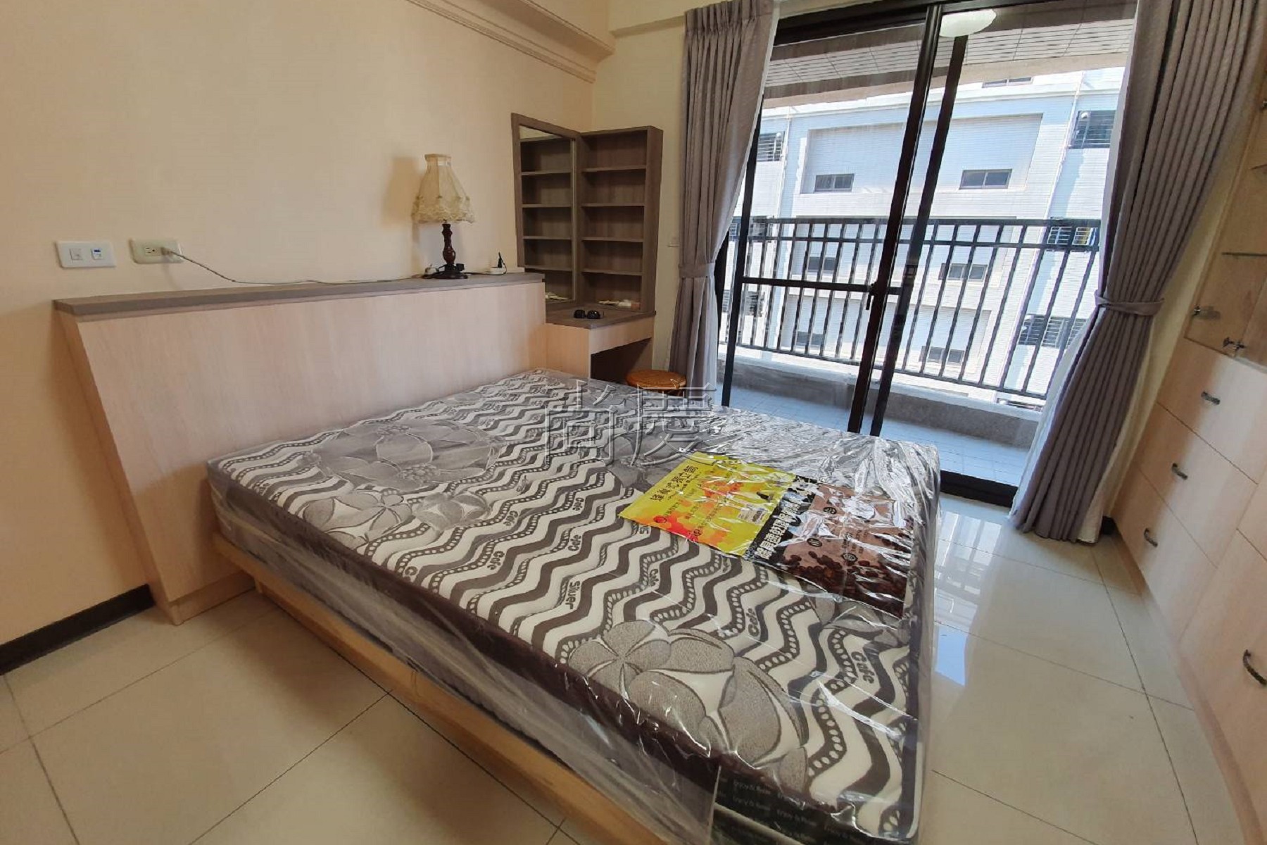 衣櫃-青埔劉小姐