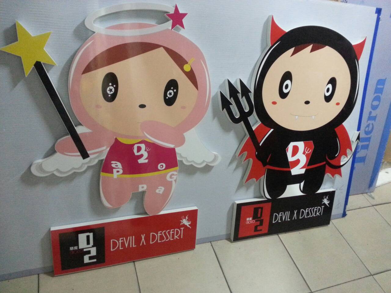 壓克力+泡棉+大圖