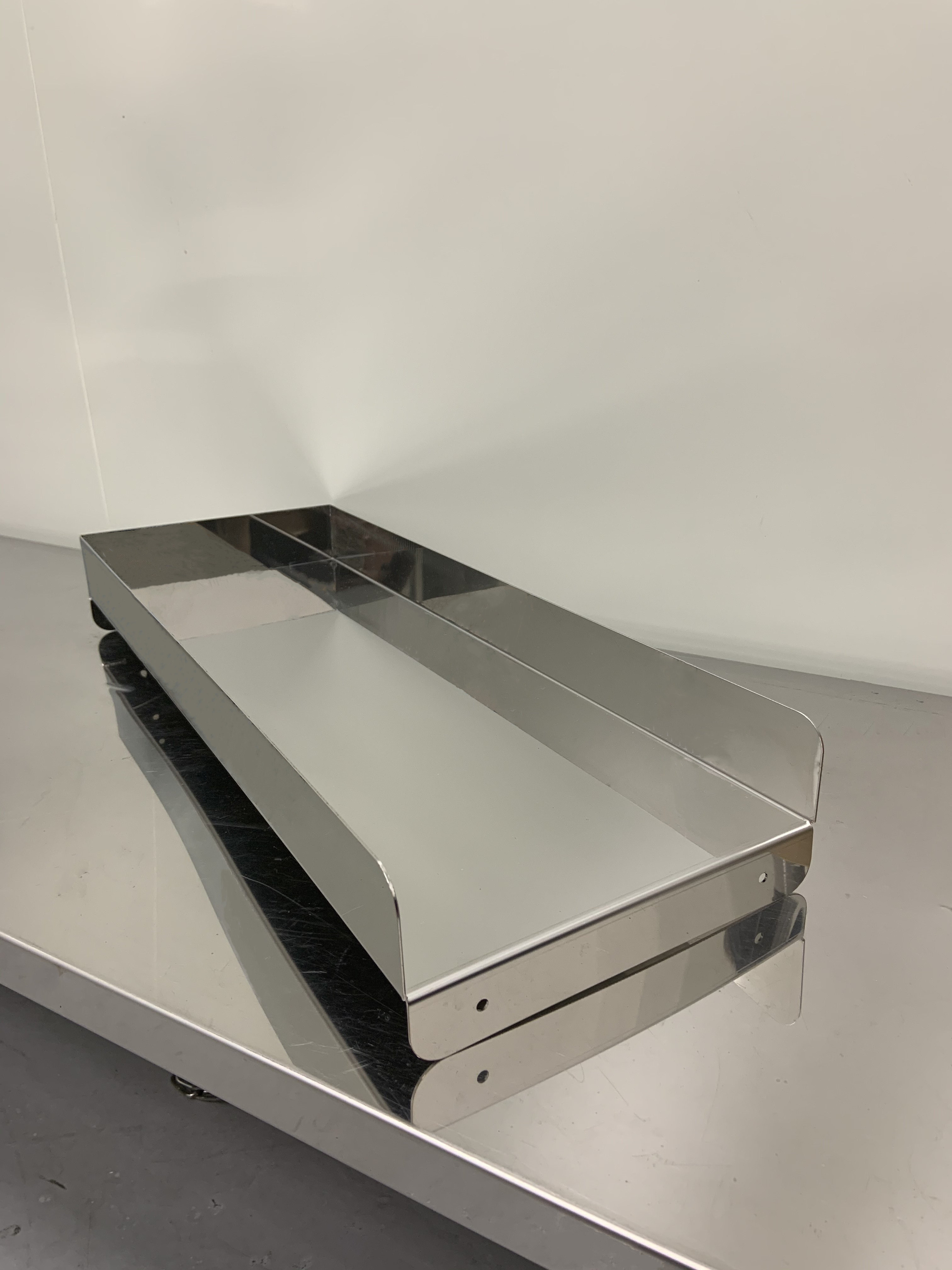 客製化電腦主機置放架