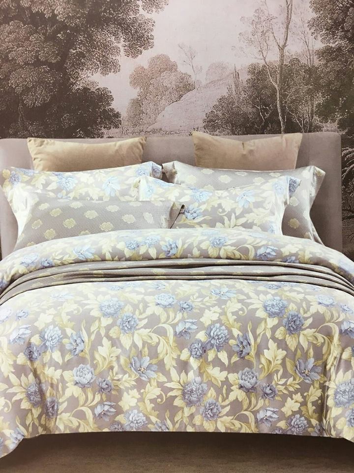 100%天絲(床包+兩用被)，(七件式床組)