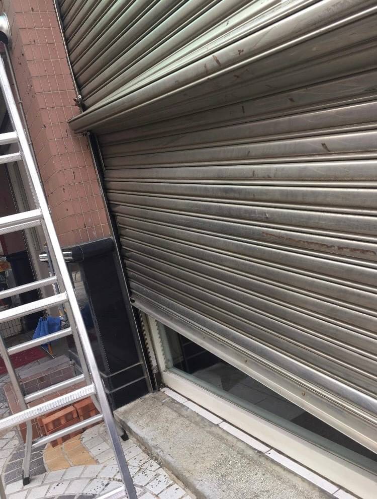 台中電動捲門維修/台中電動捲門安裝5