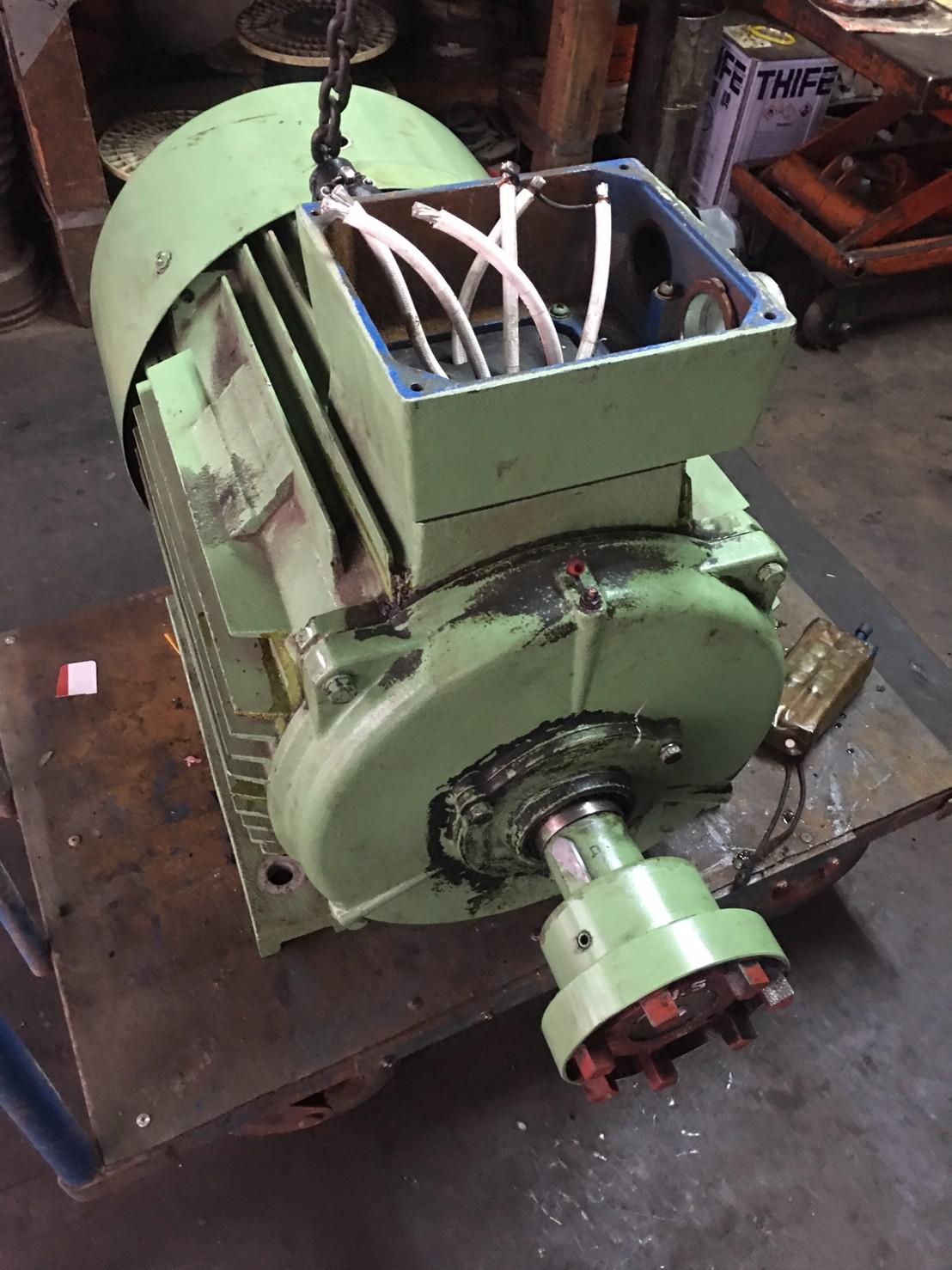 75HP馬達重新整理(重繞線圈及馬達軸承及電木版改善及線圈絕緣度加強)