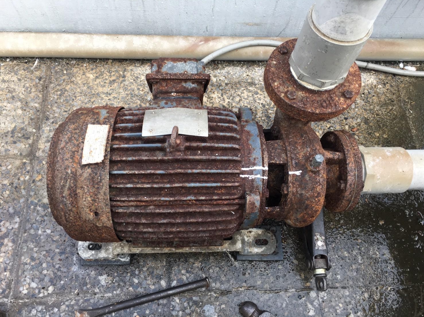 良機冷卻水塔更換5HP2P同軸渦流泵浦(馬達線圈燒毀)