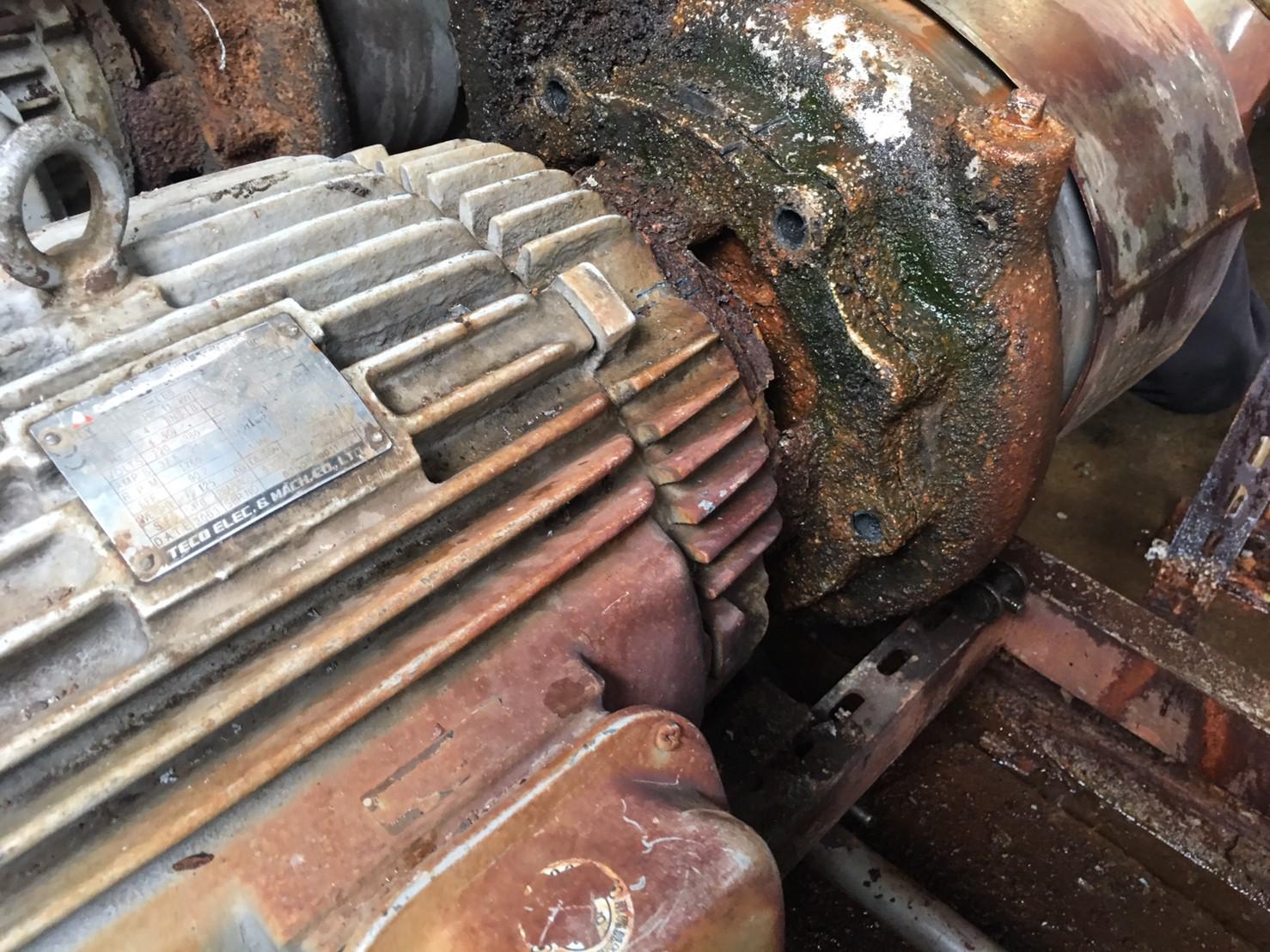 15HP4P同軸渦流泵浦(更換機械軸封及軸承)-前端軸承破裂