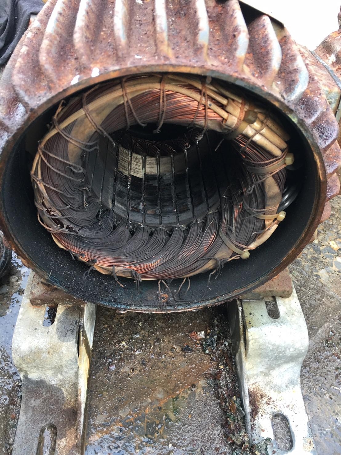 良機冷卻水塔更換5HP2P同軸渦流泵浦(馬達線圈燒毀)