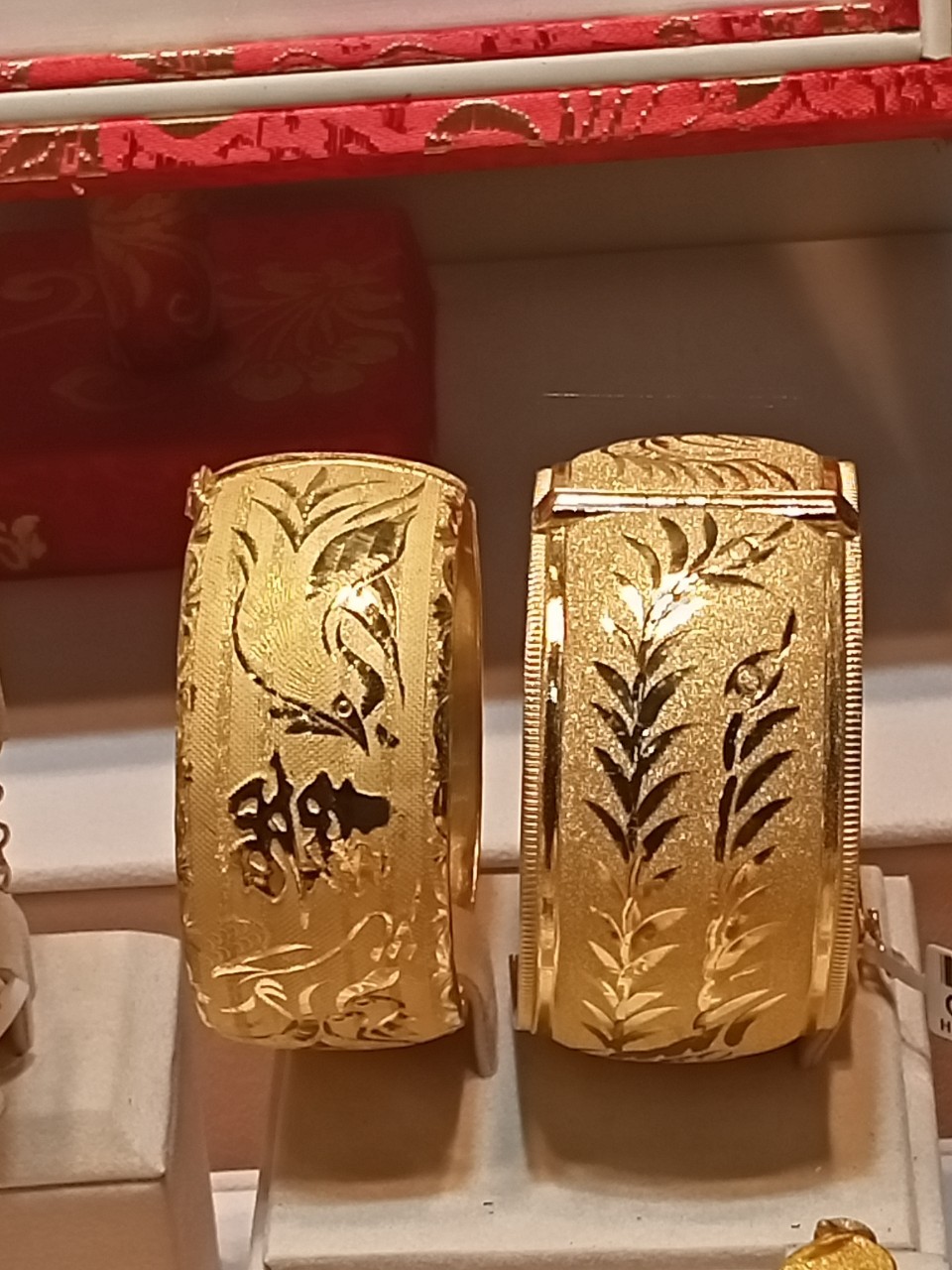 黃金鑽石借款-590金泰當舖提供板橋黃金鑽石借款,樹林機車借款,公營當舖,新北市黃金鑽石借款,台北市黃金借款,24小時當舖,假日當舖,新北市機車借款,台北市黃金借款,三重黃金借款,樹林黃金借款,板橋黃金借款,土城黃金典當借款,迴龍黃金借款,桃園黃金借款,新莊黃金借款,鶯歌黃金借款,龜山黃金借款,三峽黃金借款,八德黃金借款,林口黃金借款,興仁花園夜市黃金借款,新莊後港黃金借款,新北市黃金當鋪,新北推薦當鋪,新北低利息當鋪,金飾借款,當金項鍊,當金飾,當鑽石30